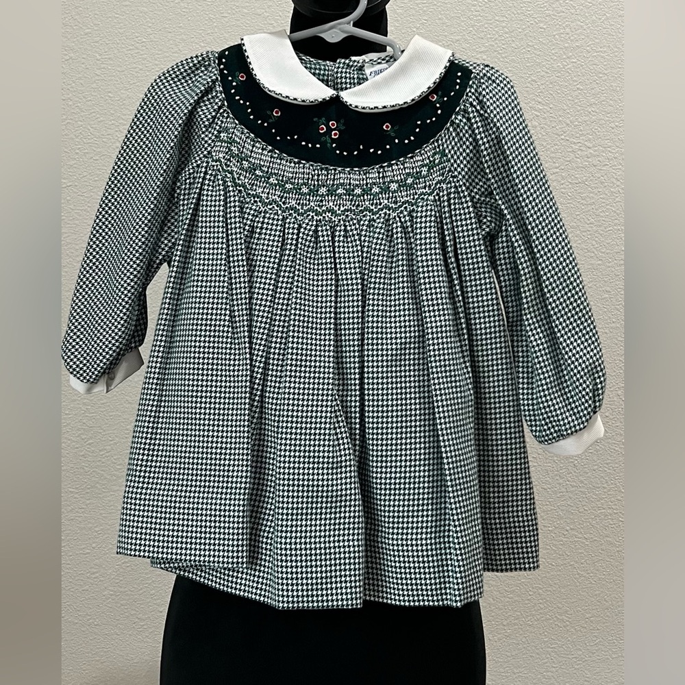 Vintage Friedknit Creations Dark green and White Houndstooth Smocked Dress